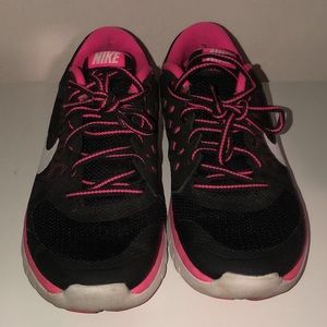 Women’s nikes